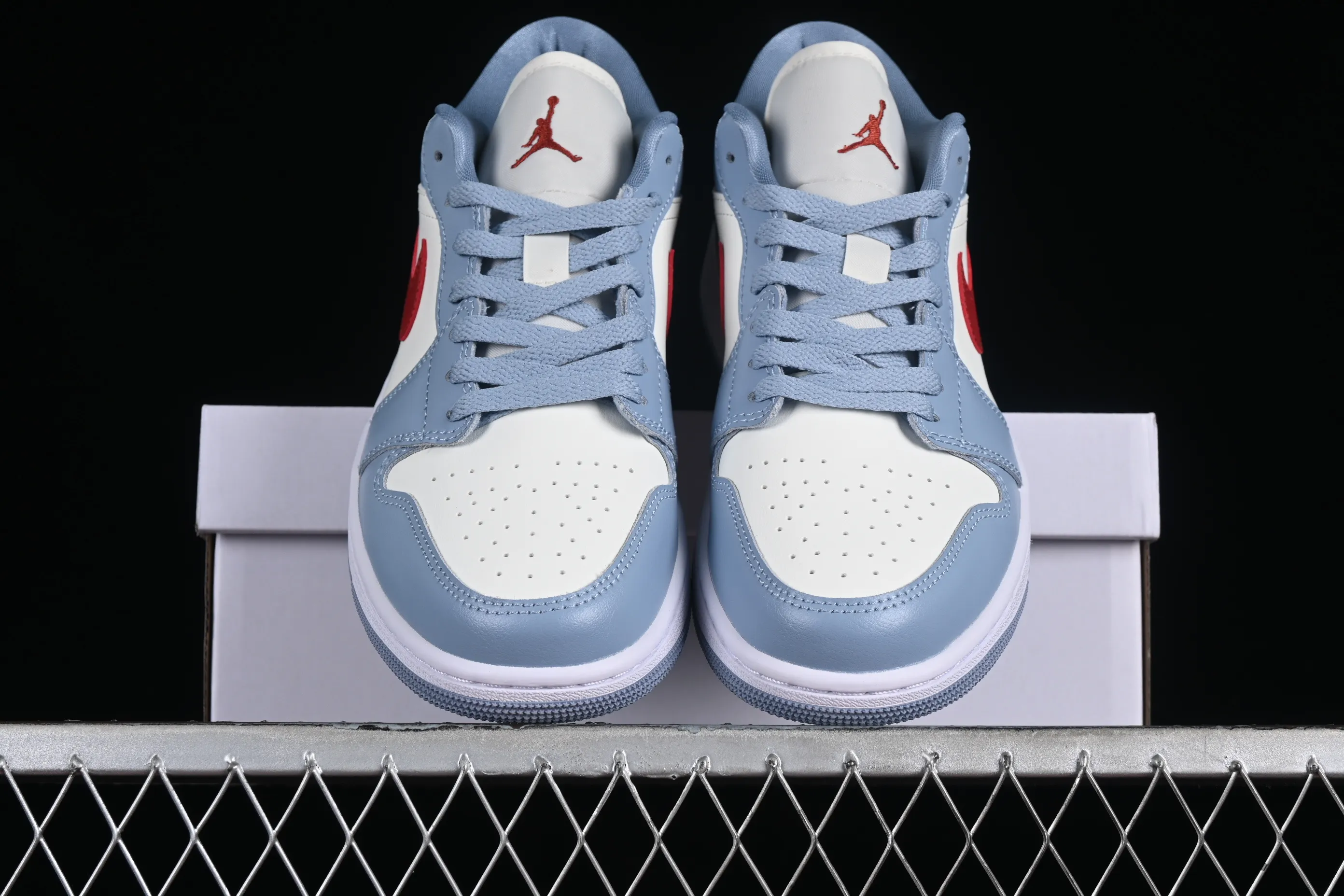 All categories Air Jordan Jordan series basketball shoes Air Jordan 1 Low G version pure original Air Jordan 1 Low AJ1 Joe 1 white blue red toe low-top cultural casual sneakers DC0774-164
